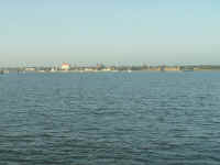 DSC00681.JPG (48263 bytes)